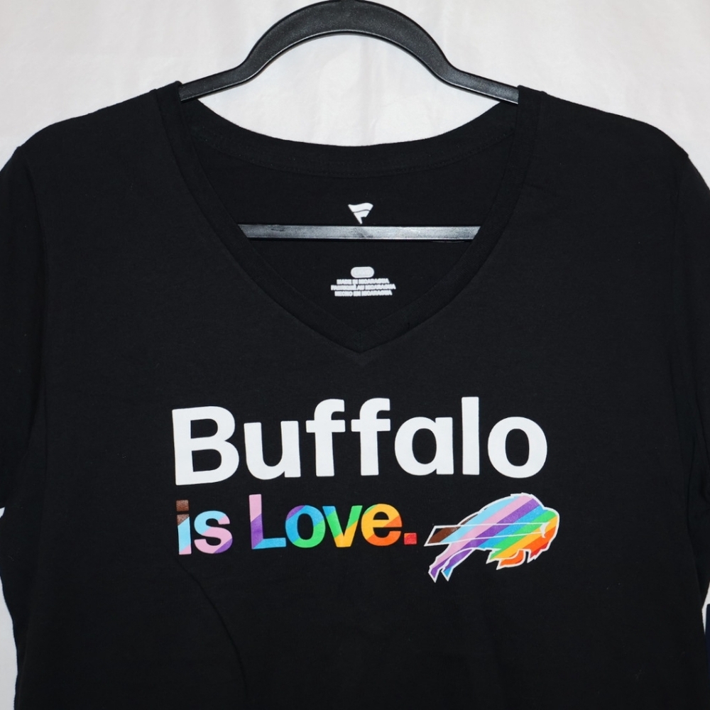 Fanatics Buffalo Bills Buffalo Is Love Rainbow Black Shirt. M & L. NWT.